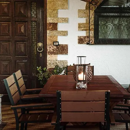 Villa Agia Paraskevi *